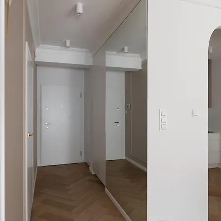 Apartment Supreme